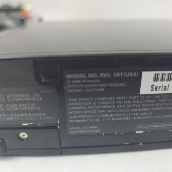 Nintendo Wii Console Bundle 512mb, 2 Games, 4 Remotes, Sensor Plus Cords Tested - Picture 13 of 16